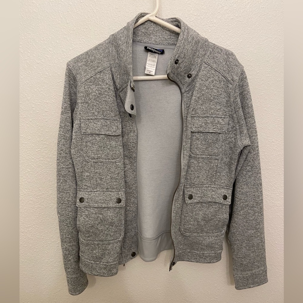 Patagonia fleece jacket size medium